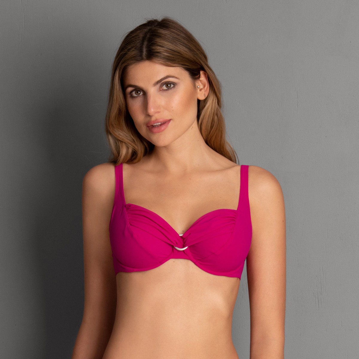 8411-1 hermine anita